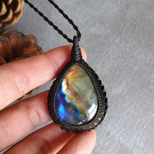 Labradorite Macrame Necklace | Pendant size approx 6 cm