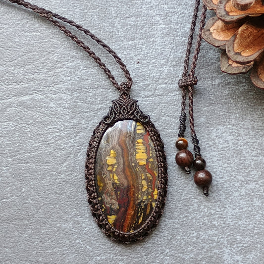 Tiger Iron | Iron Tiger's Eye Macrame Necklace | Pendant size 5.4 cm