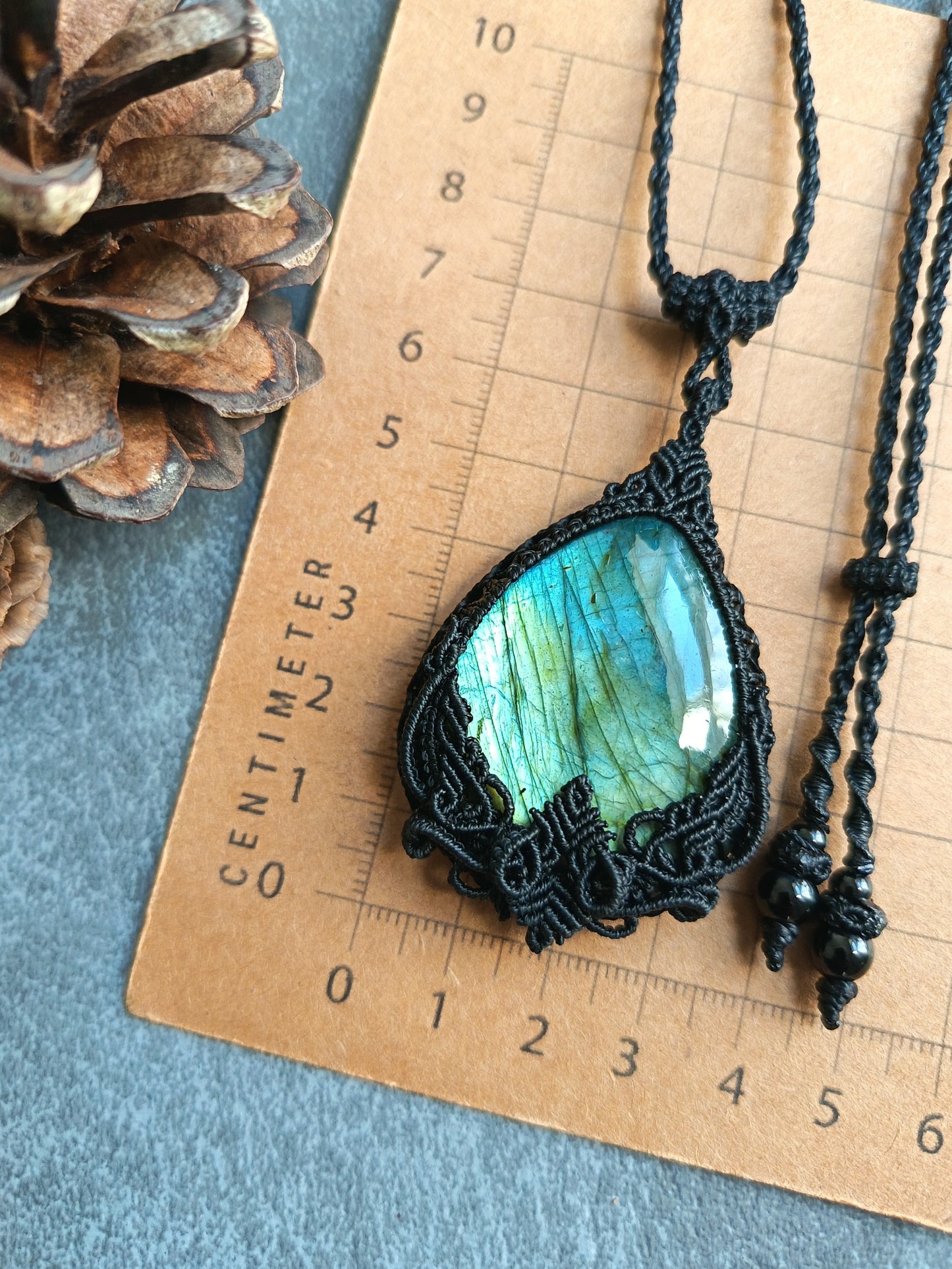 Labradorite Macrame Necklace | Pendant size approx 6.5cm - Freehand Design