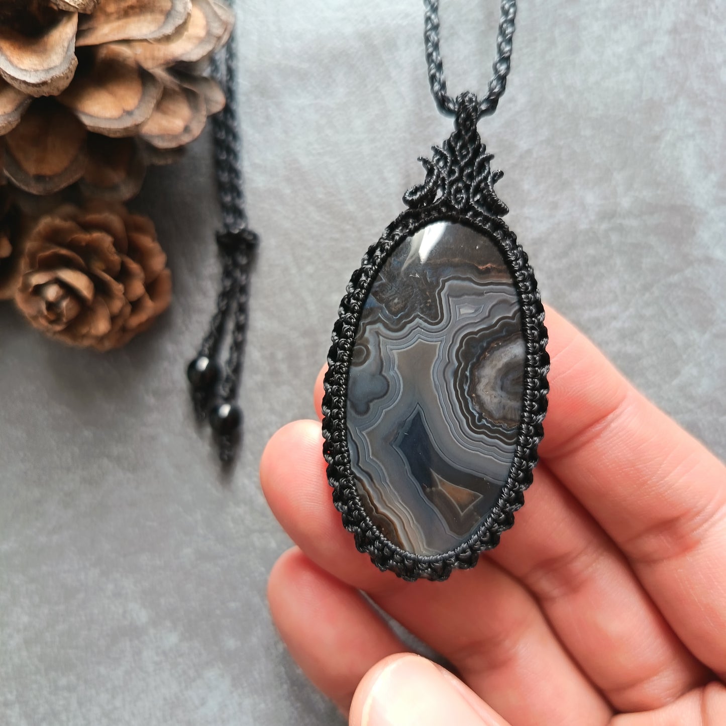 Turkish Agate Macrame Necklace | Pendant size 6.4 cm