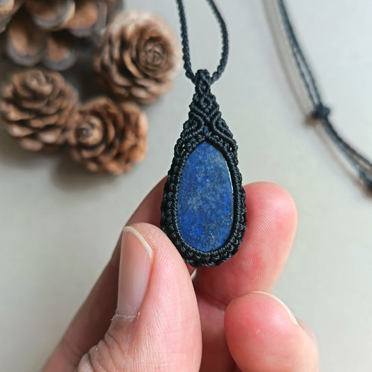 Lapis Lazuli Macrame Necklace | Pendant size approx 3.7 cm