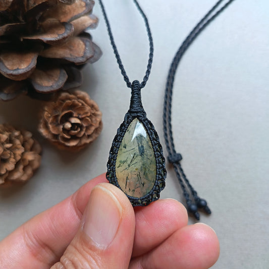 Prehnite Macrame Necklace | Pendant size 4 cm