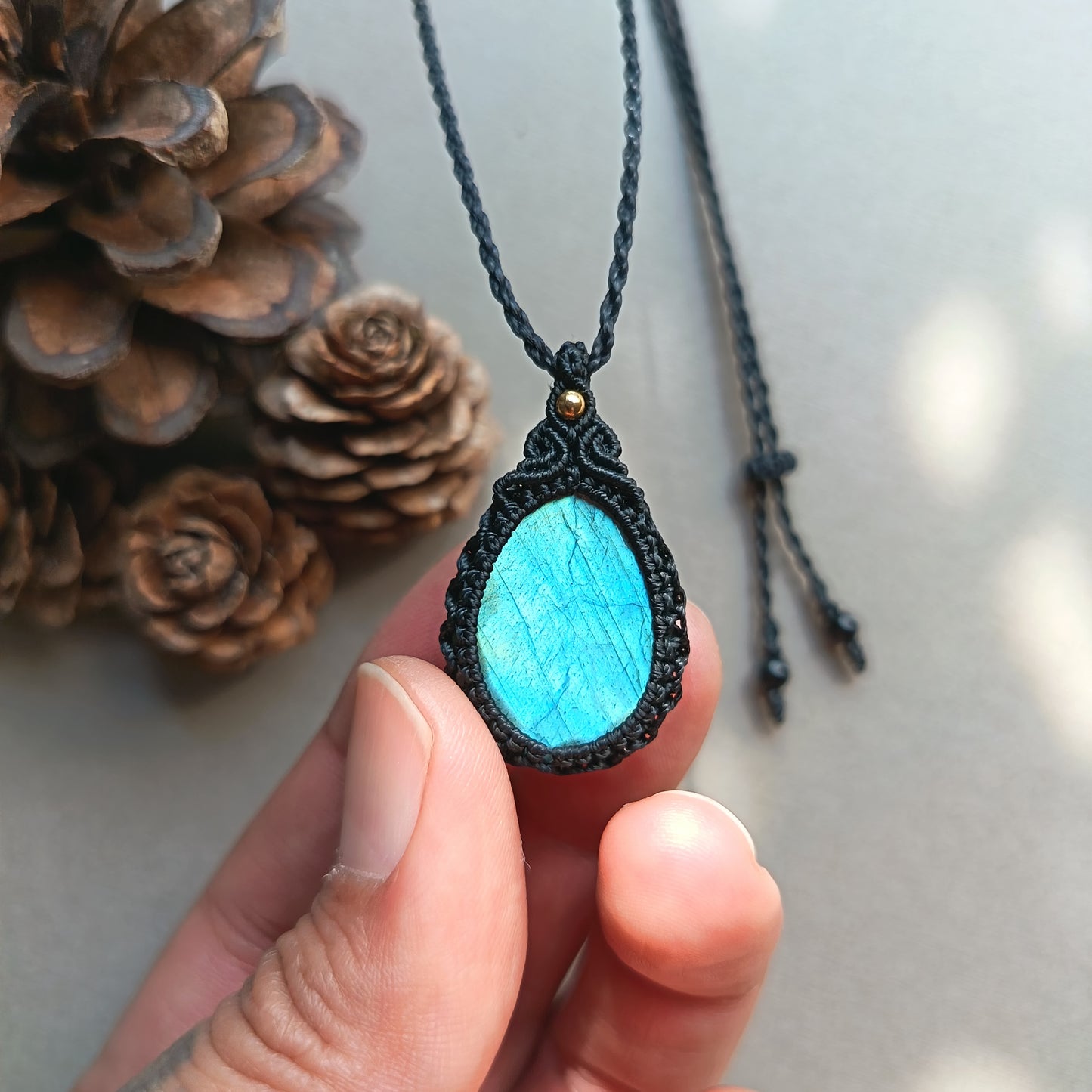 Labradorite Macrame Necklace | Pendant size approx 3.5 cm