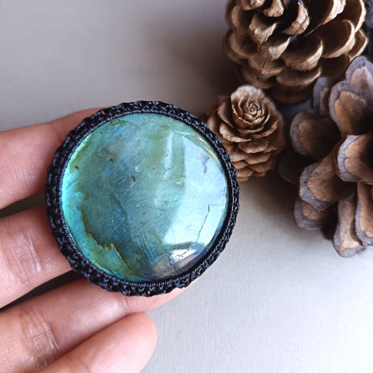 Macrame wrapped stone - Labradorite