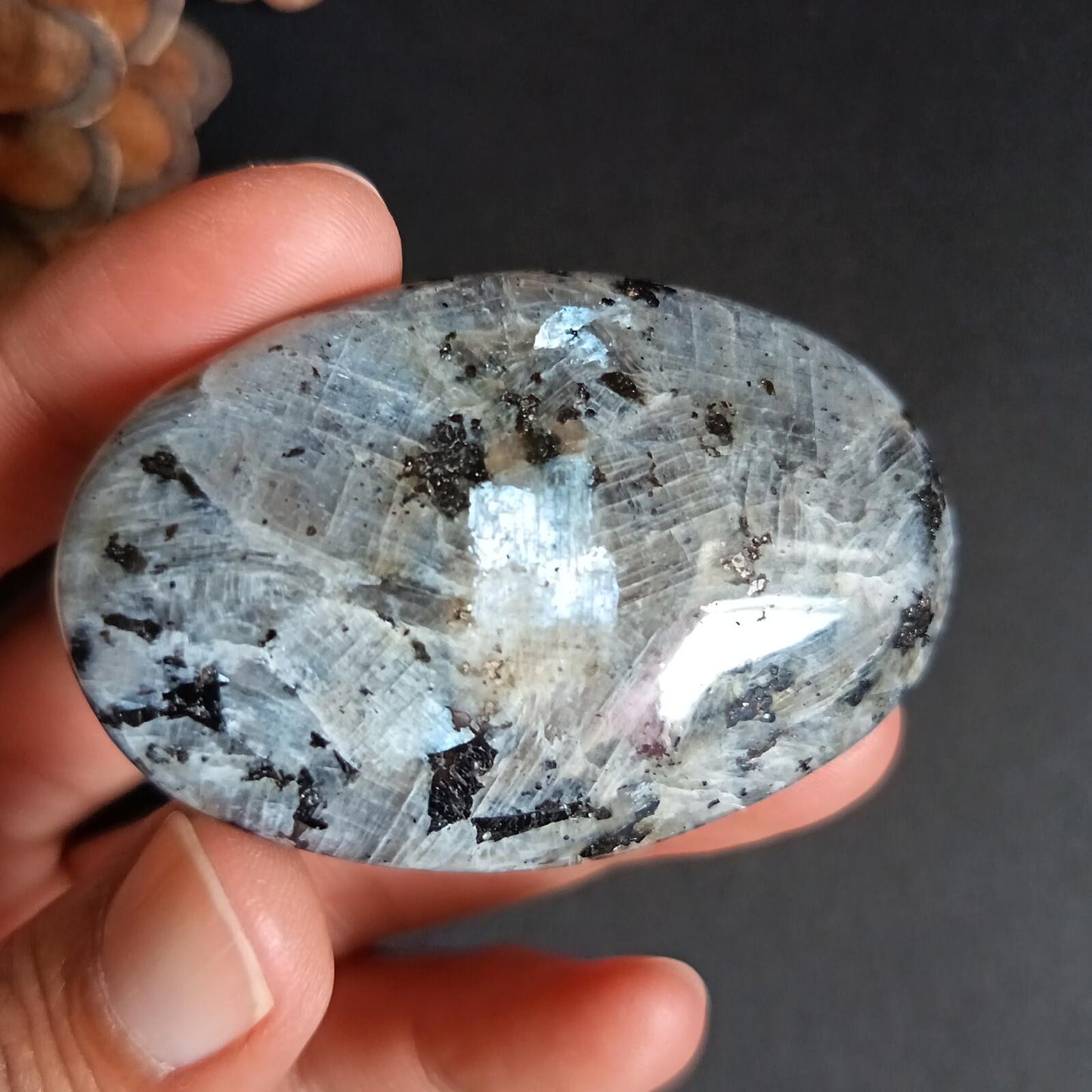 Lavikite, Palm Stone, Oval shape, 59x39x14 mm, 47.2g [PALM-P06]