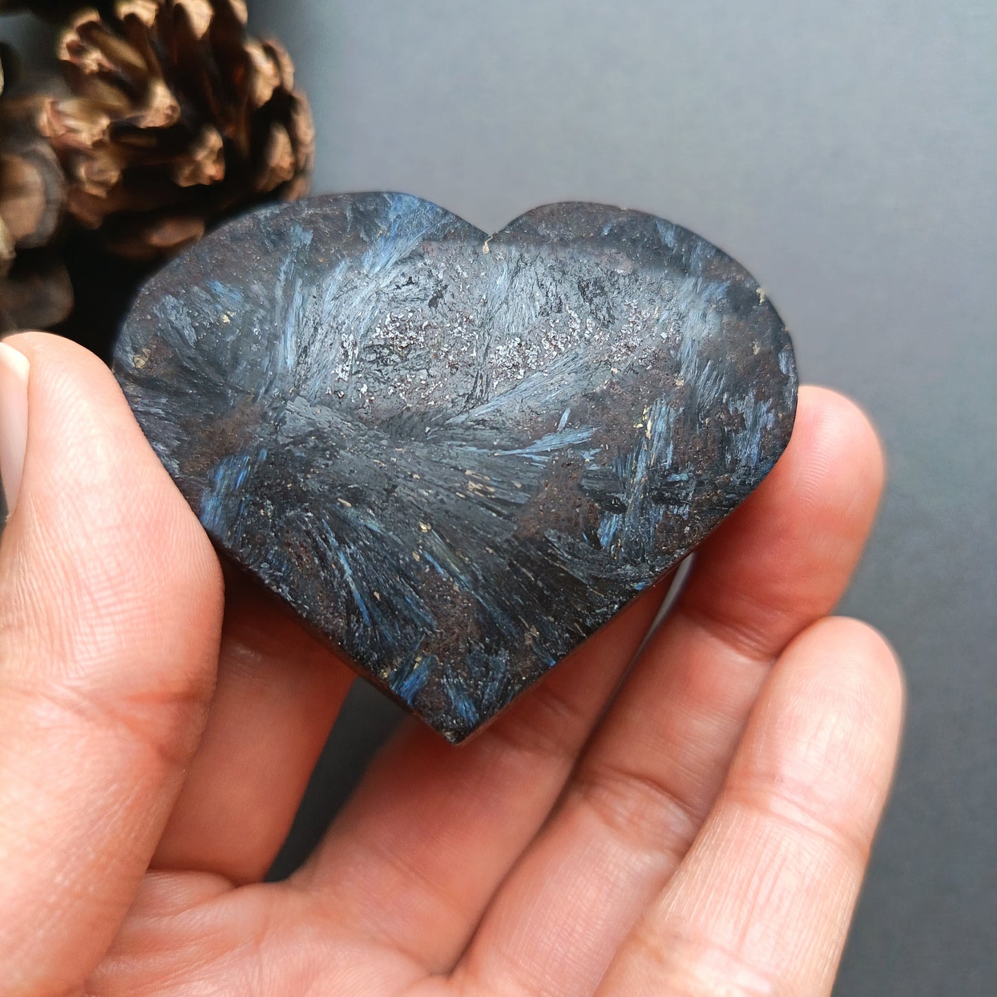 Arfvedsonite (Dull polished), Heart Shape, Palm Stone, 49x59x18mm, 83.1g [PALM-U02]