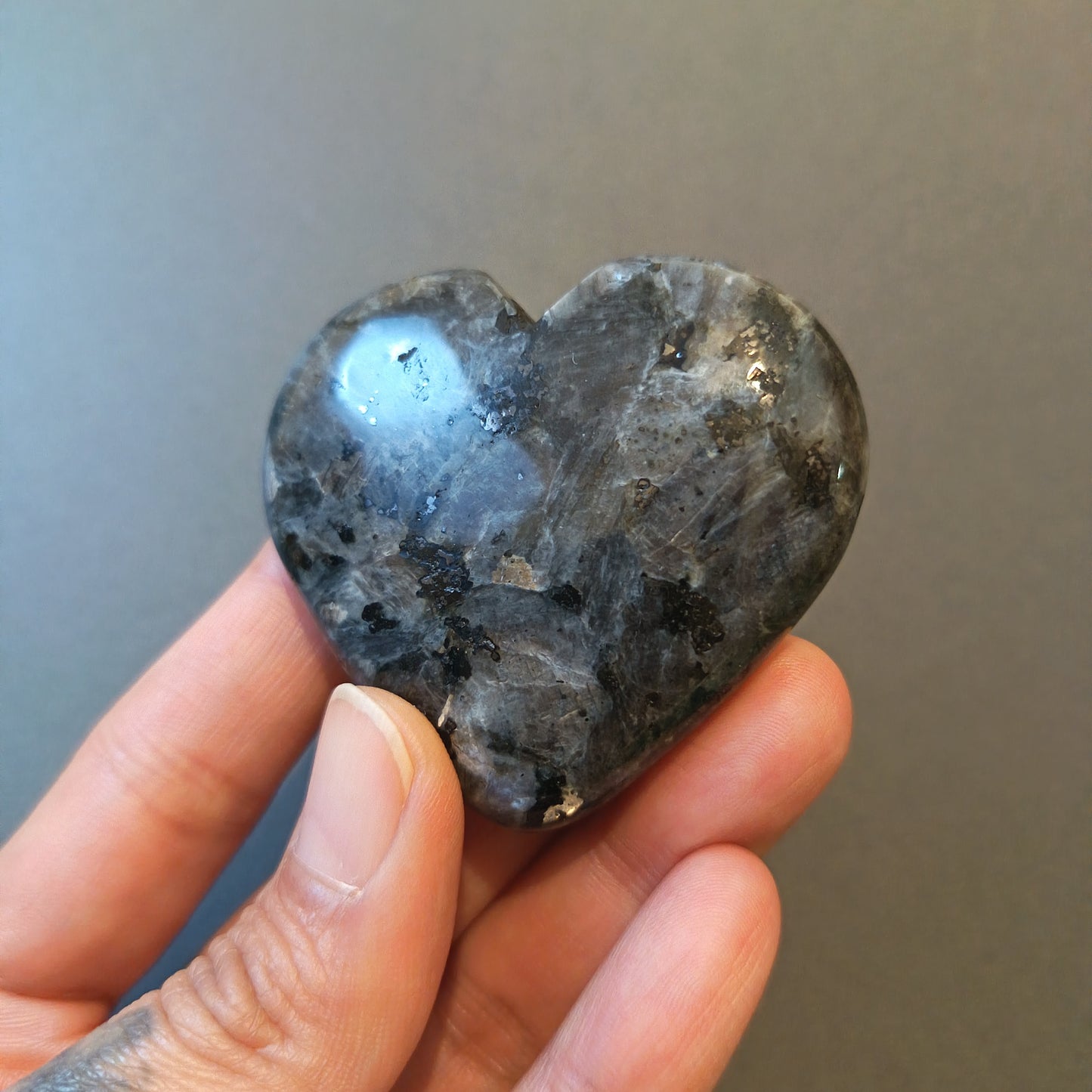 Larvikite, Palm Stone, Heart shape, 52x57x16mm, 73.2g [PALM-Y06]