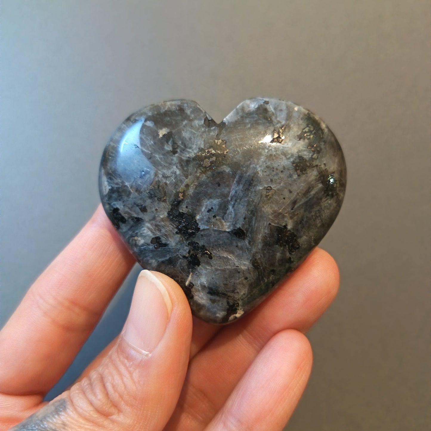 Larvikite, Palm Stone, Heart shape, 52x57x16mm, 73.2g [PALM-Y06]