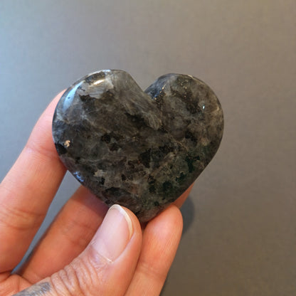 Larvikite, Palm Stone, Heart shape, 52x57x16mm, 73.2g [PALM-Y06]