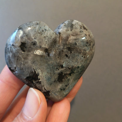 Larvikite, Heart shape, Palm Stone, 52x57x12mm, 55.6g [PALM-Y07]