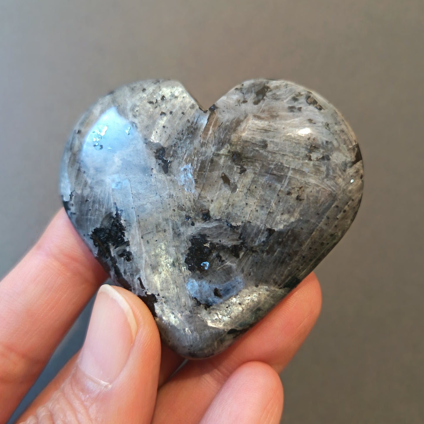 Larvikite, Heart shape, Palm Stone, 52x57x12mm, 55.6g [PALM-Y07]