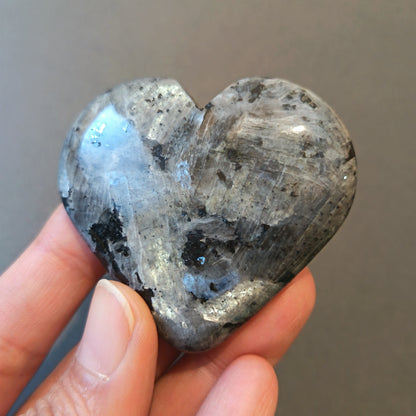 Larvikite, Heart shape, Palm Stone, 52x57x12mm, 55.6g [PALM-Y07]