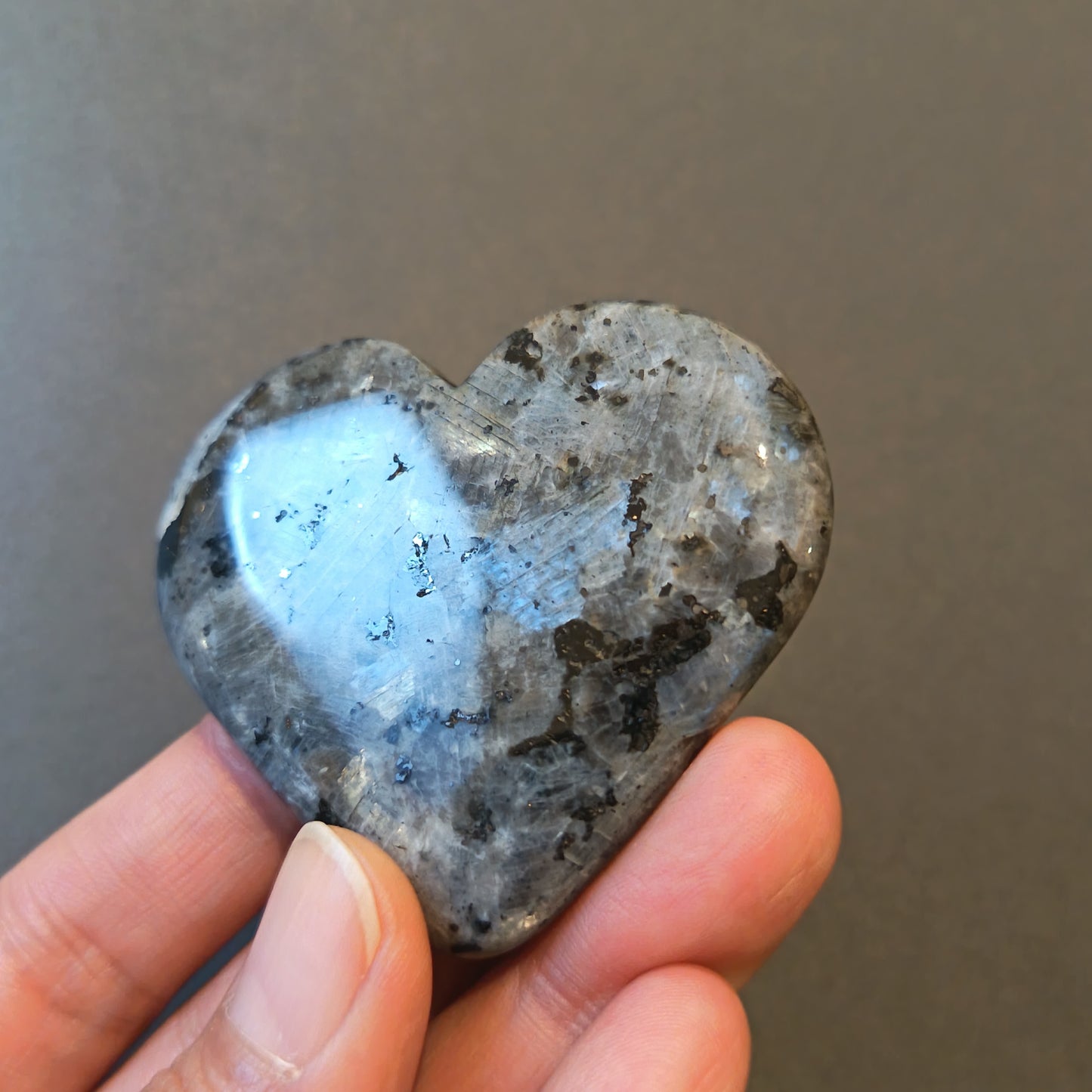 Larvikite, Heart shape, Palm Stone, 52x57x12mm, 55.6g [PALM-Y07]