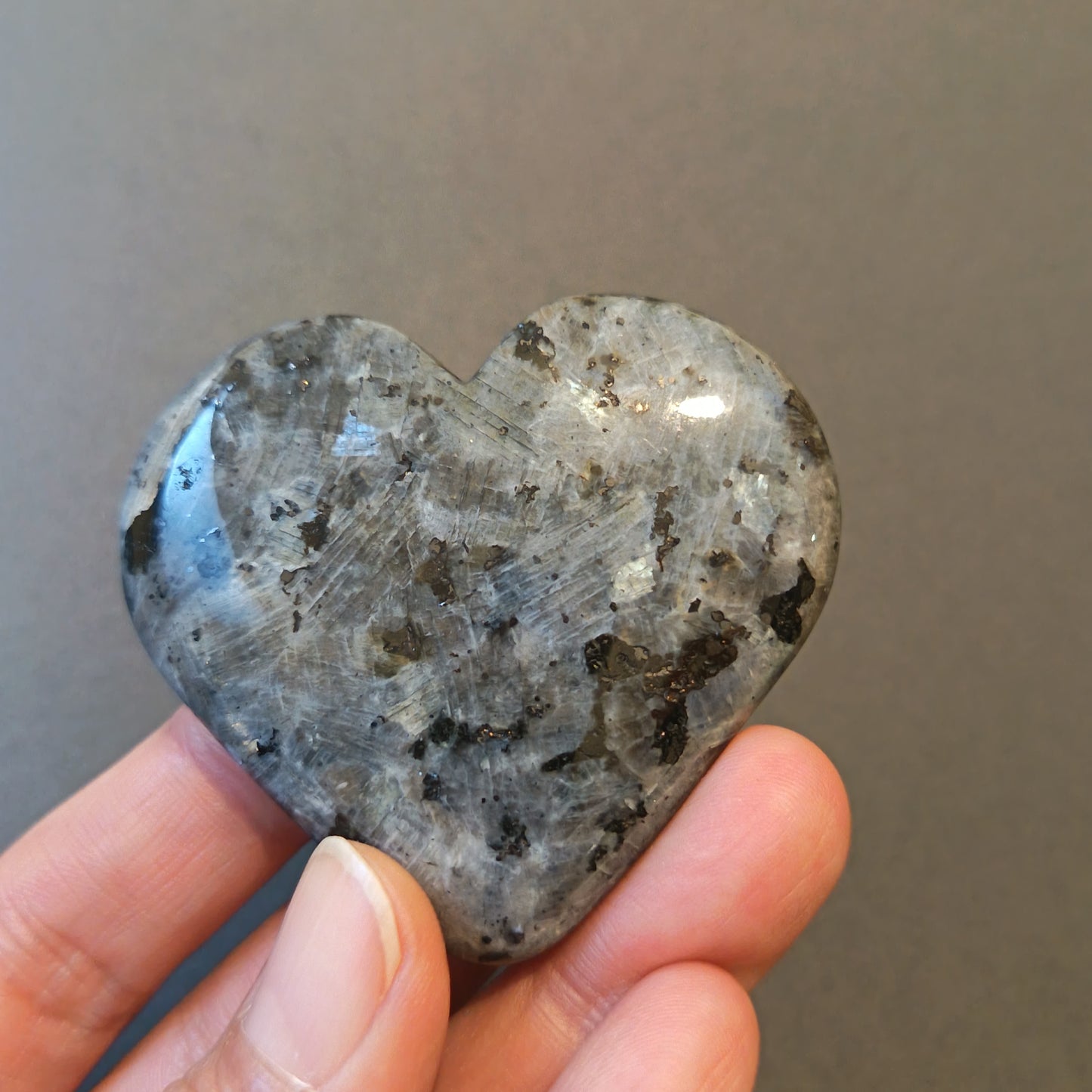 Larvikite, Heart shape, Palm Stone, 52x57x12mm, 55.6g [PALM-Y07]