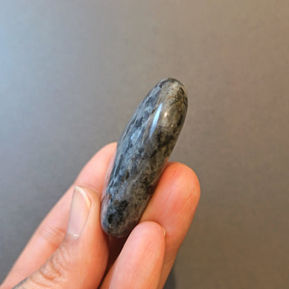 Larvikite, Palm Stone, Heart shape, 51x57x14mm, 64.3g [PALM-Y08]