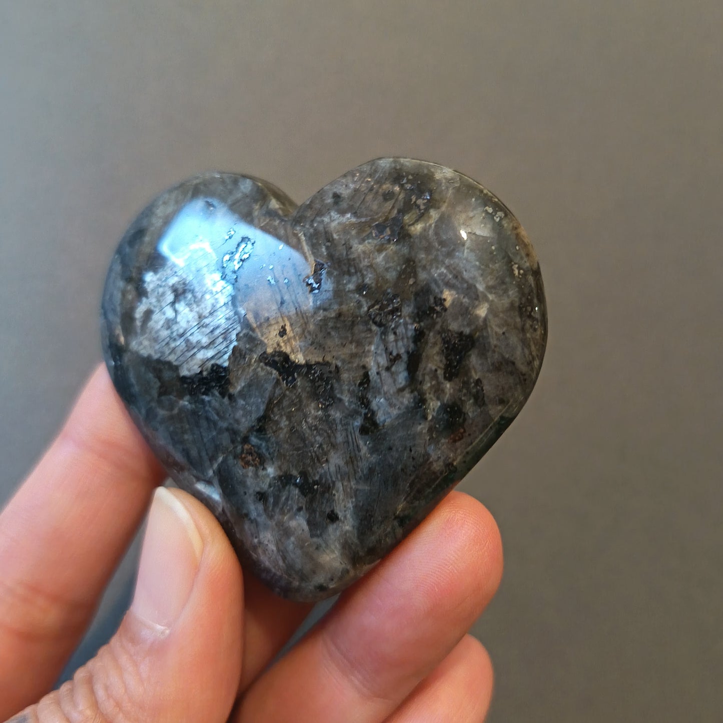 Larvikite, Palm Stone, Heart shape, 53x58x15mm, 65.5g [PALM-Y10]