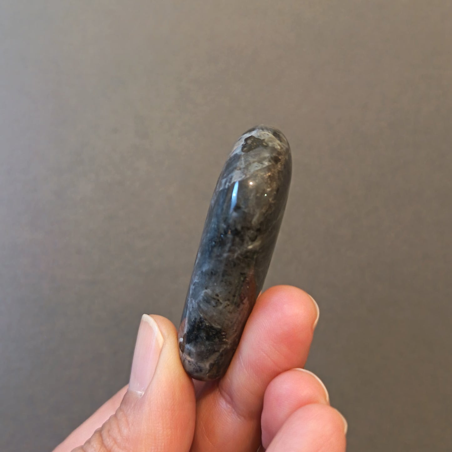 Larvikite, Palm Stone, Heart shape, 53x56x15mm, 70g [PALM-Y11]