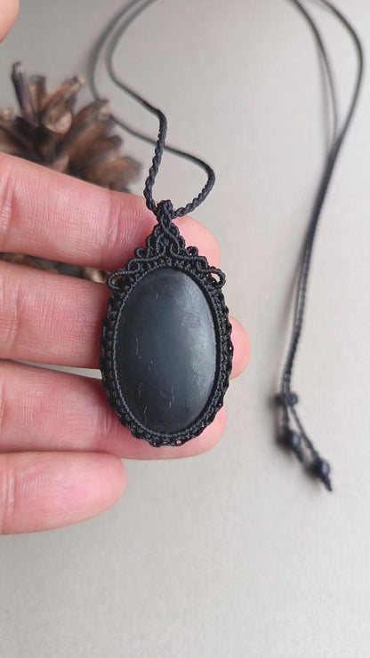 Shungite Macrame Necklace | Pendant size 4.6 cm