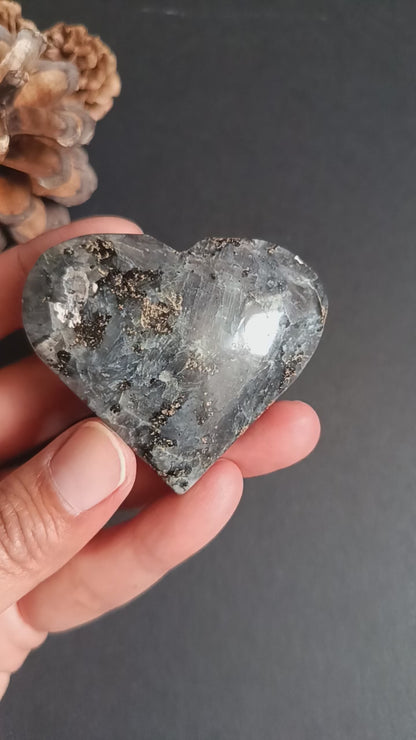 Larvikite, Heart Shape, Palm Stone, 50x59x22 mm, 81.6g [PALM-P03]