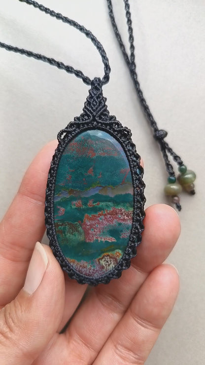Bloodstone Macrame Necklace | Pendant size 7.5 cm