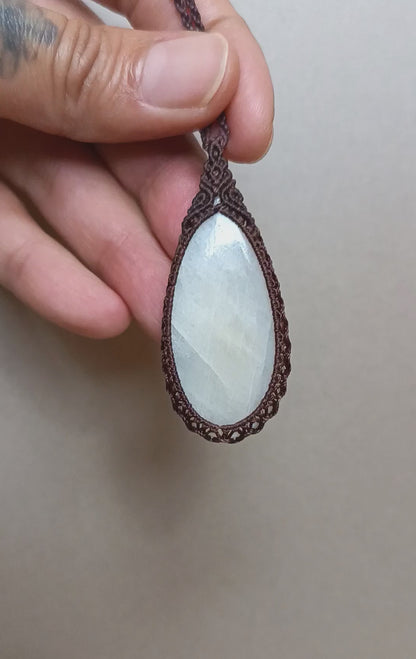 Moonstone Macrame Necklace | Pendant size 5.5 cm