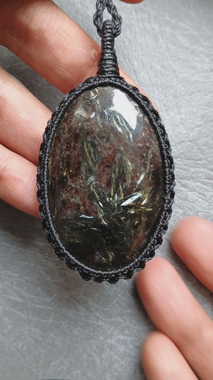 Golden Flash Arfvedsonite Macrame Necklace  | Pendant size approx 6.9 cm