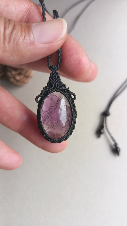 Amethyst Macrame Necklace | Pendant size 4 cm