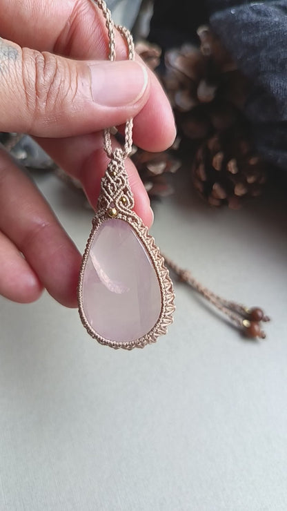 Rose Quartz Macrame Necklace | Pendant size 5.5 cm