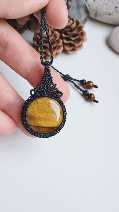 Yellow Tiger's Eye Macrame Necklace | Pendant size approx 4.3 cm