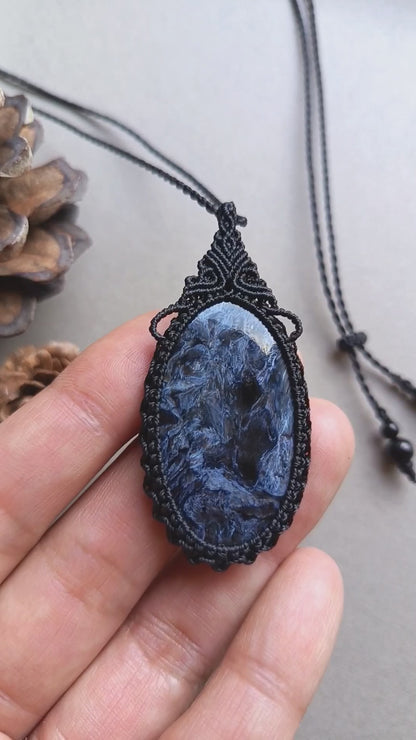 Pietersite Macrame Necklace | Pendant size 5.9 cm
