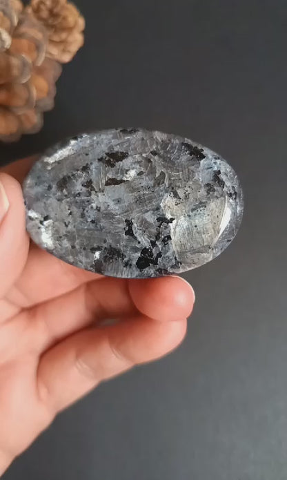 Lavikite, Palm Stone, Oval shape, 59x38x10 mm, 41.7g [PALM-P07]