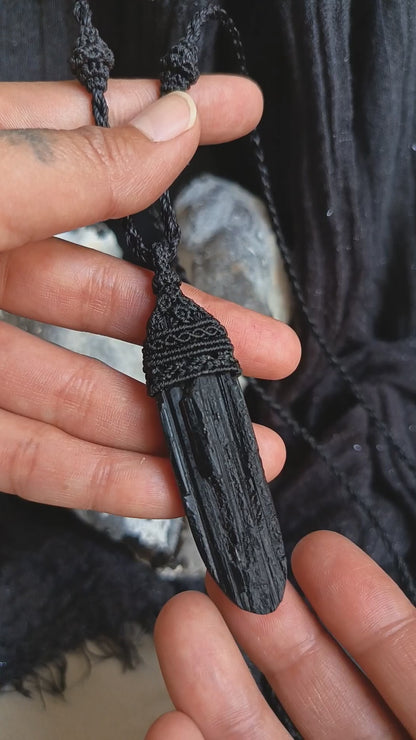 Black Tourmaline Macrame Necklace | Pendant size 8.2 cm