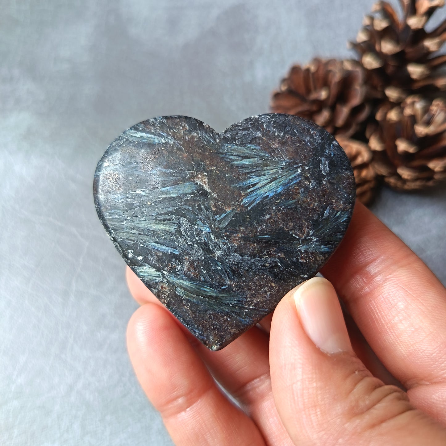 Arfvedsonite (Matte polished), Heart Shape, Palm Stone, 50x55x18mm, 89.2g [PALM-103]