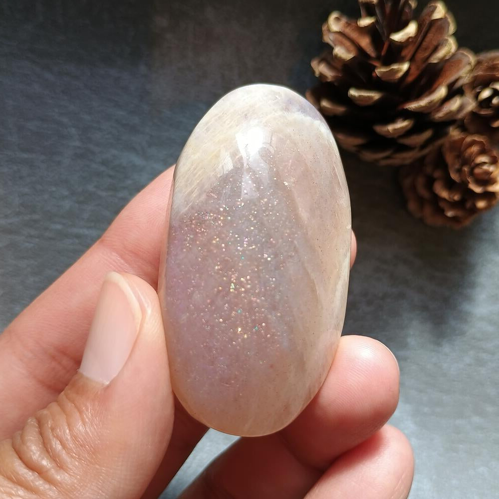 Moonstone Palm Stone, 56x30x20mm, 52.2g [PALM-D01]