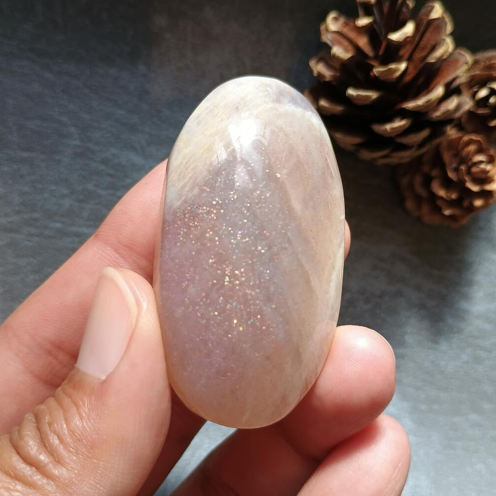 Moonstone Palm Stone, 56x30x20mm, 52.2g [PALM-D01]