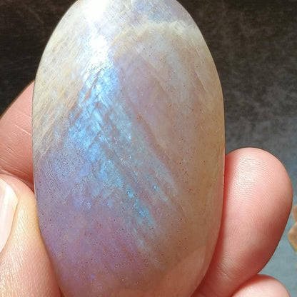 Moonstone Palm Stone, 56x30x20mm, 52.2g [PALM-D01]