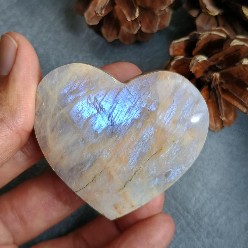 Moonstone, Heart shape, Palm Stone, 51x54x20 mm, 74.8g [PALM-H01]