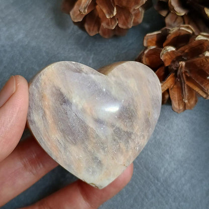 Moonstone, Heart shape, Palm Stone, 51x54x20 mm, 74.8g [PALM-H01]
