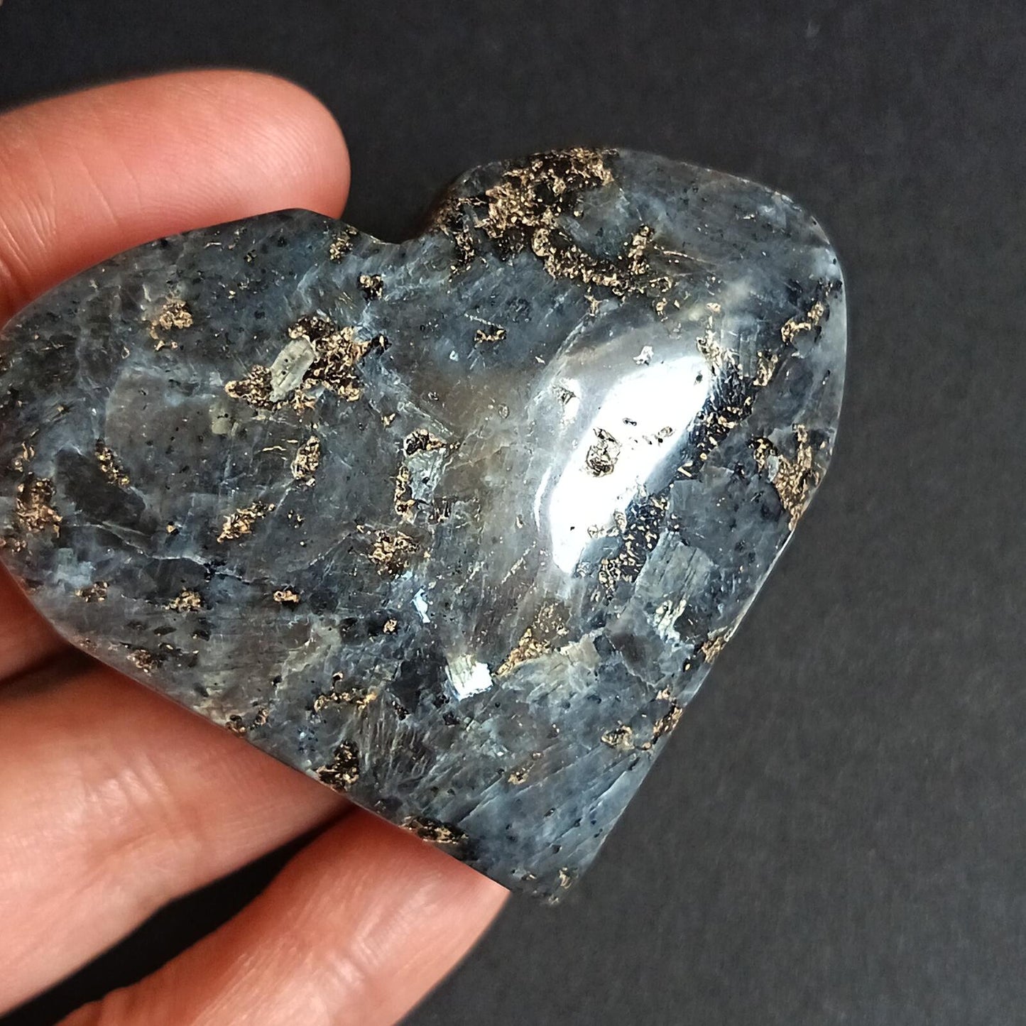 Larvikite, Heart Shape, Palm Stone, 50x58x22 mm, 78.5g [PALM-P02]