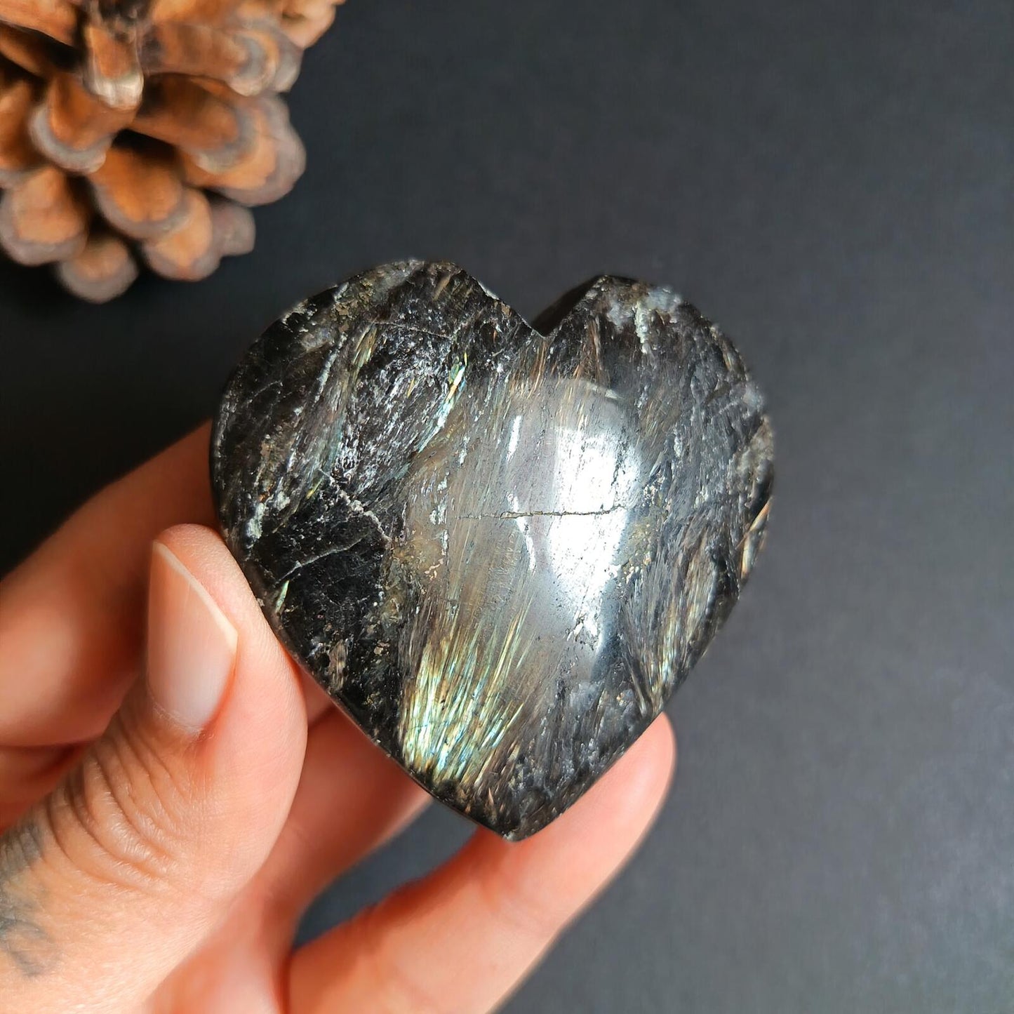 Arfvedsonite, Heart Shape, Palm Stone, 55x56x19mm, 95.6g [PALM-P05]