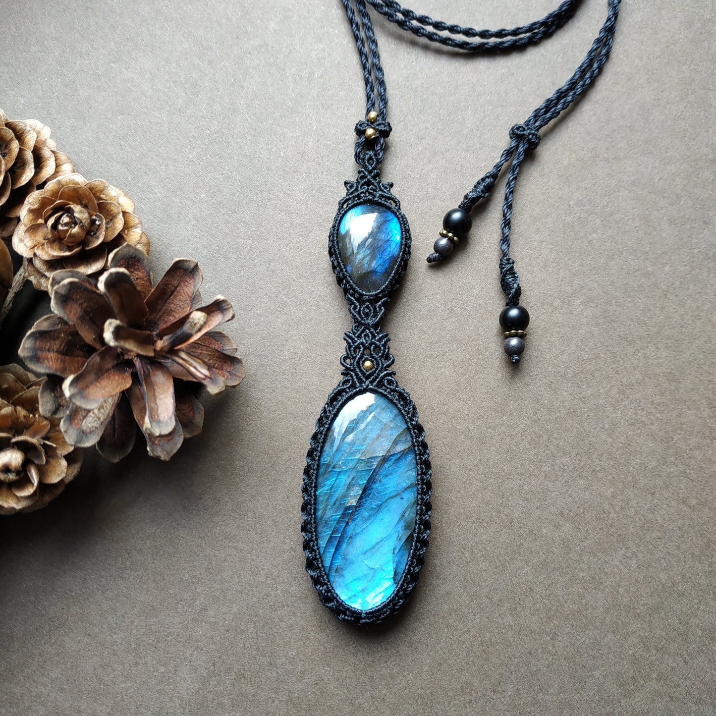 Labradorite Macrame Necklace - SOLD
