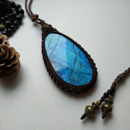 Labradorite Macrame Necklace - SOLD