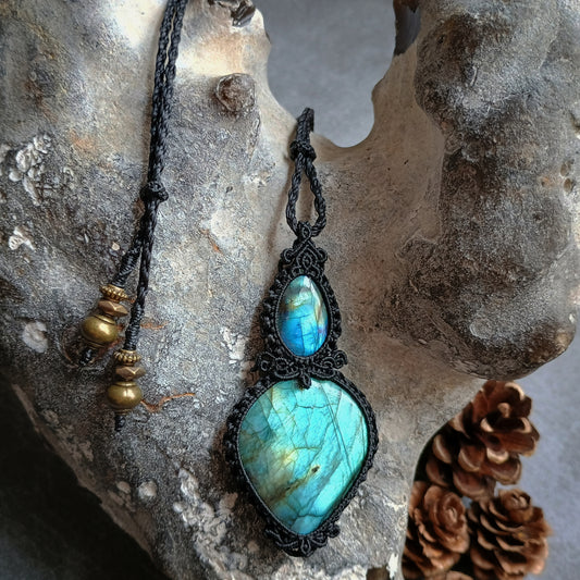 Labradorite Macrame Necklace - Freehand Design  - SOLD