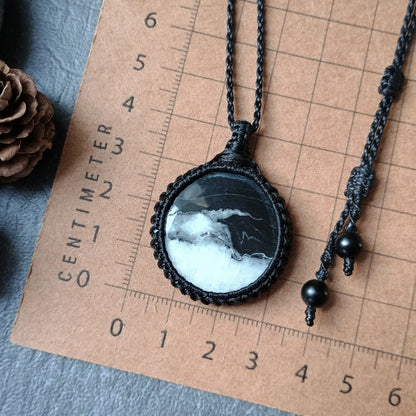 White Buffalo Macrame Necklace | Pendant size approx 4.1 cm