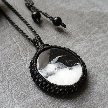 White Buffalo Macrame Necklace | Pendant size approx 4.1 cm