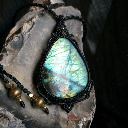 Labradorite Macrame Necklace - SOLD