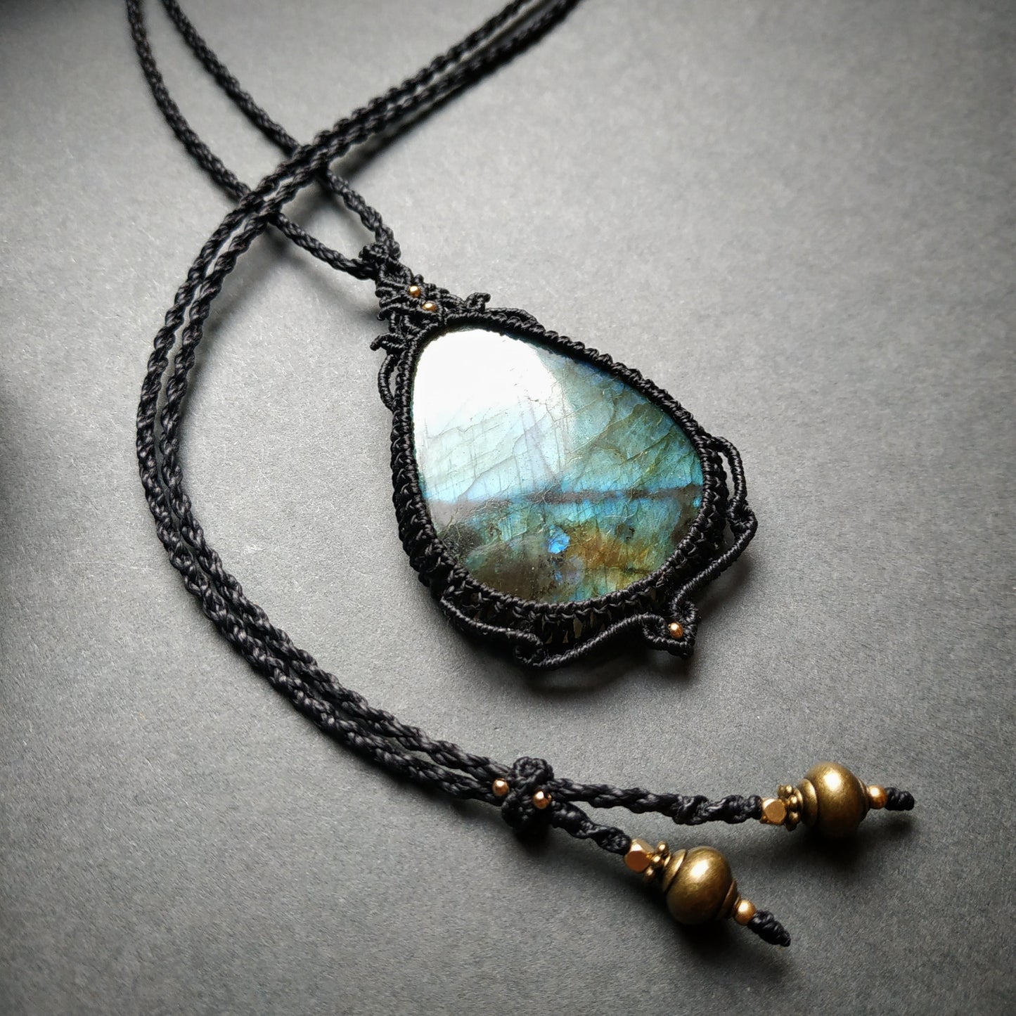 Labradorite Macrame Necklace - SOLD