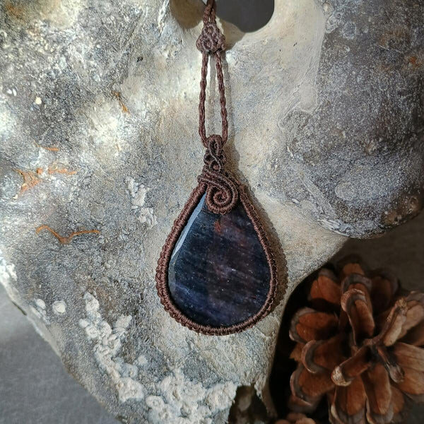 Blue Aventurine Macrame Necklace | Pendant size 5.4 cm