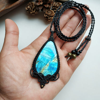Labradorite Macrame Necklace - SOLD
