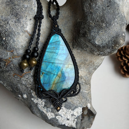 Labradorite Macrame Necklace - SOLD